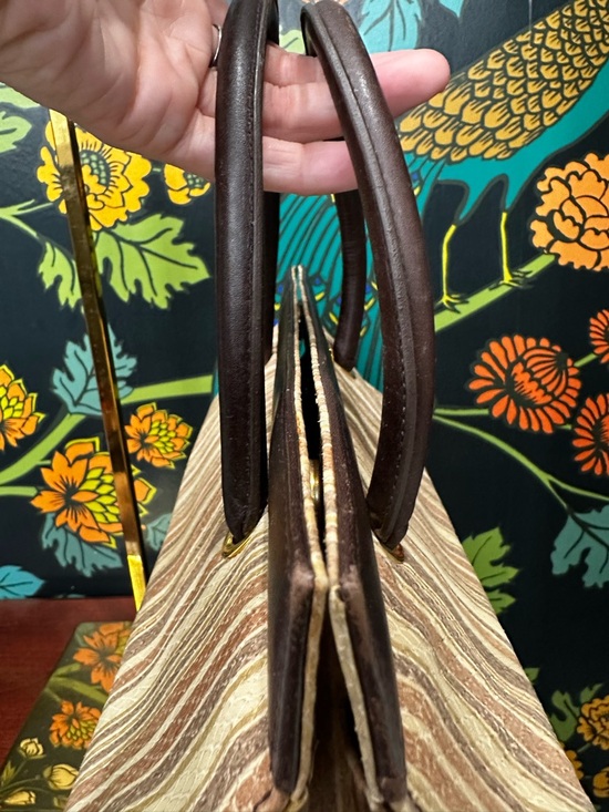 Vintage 1970s Bally Leather Lined Embossed Leather Tote - Picture 13 of 15